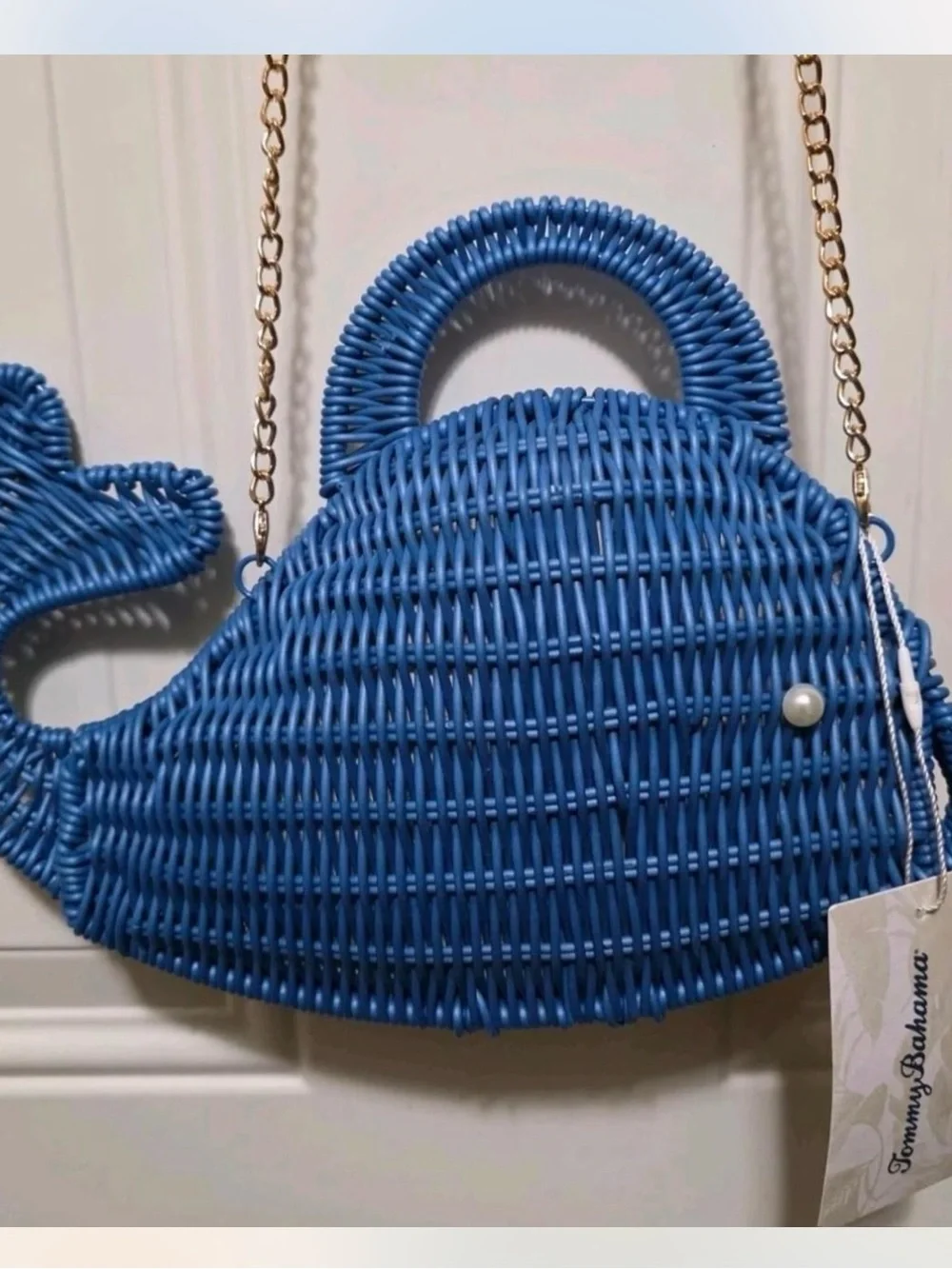 NWT ~ Tommy Bahama Viral Blue Whale Wicker Bag